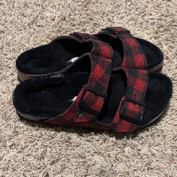 Birkenstock Buffalo plaid/fur sandles - Picture 3 of 5